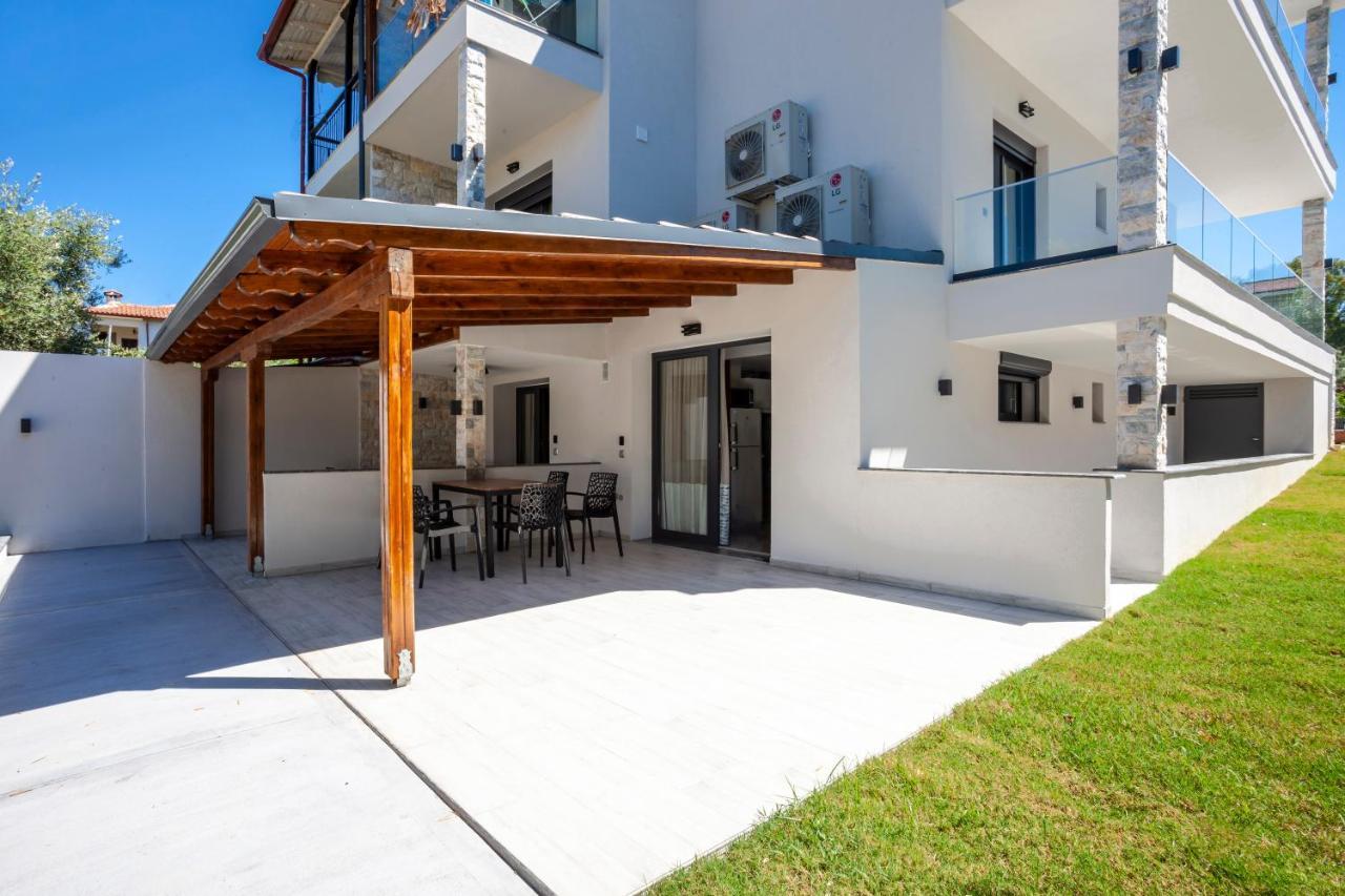 Olia Seaside Residence 120M From The Beach Pefkochori Zewnętrze zdjęcie