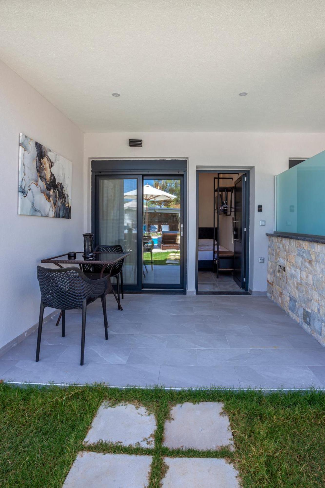 Olia Seaside Residence 120M From The Beach Pefkochori Zewnętrze zdjęcie